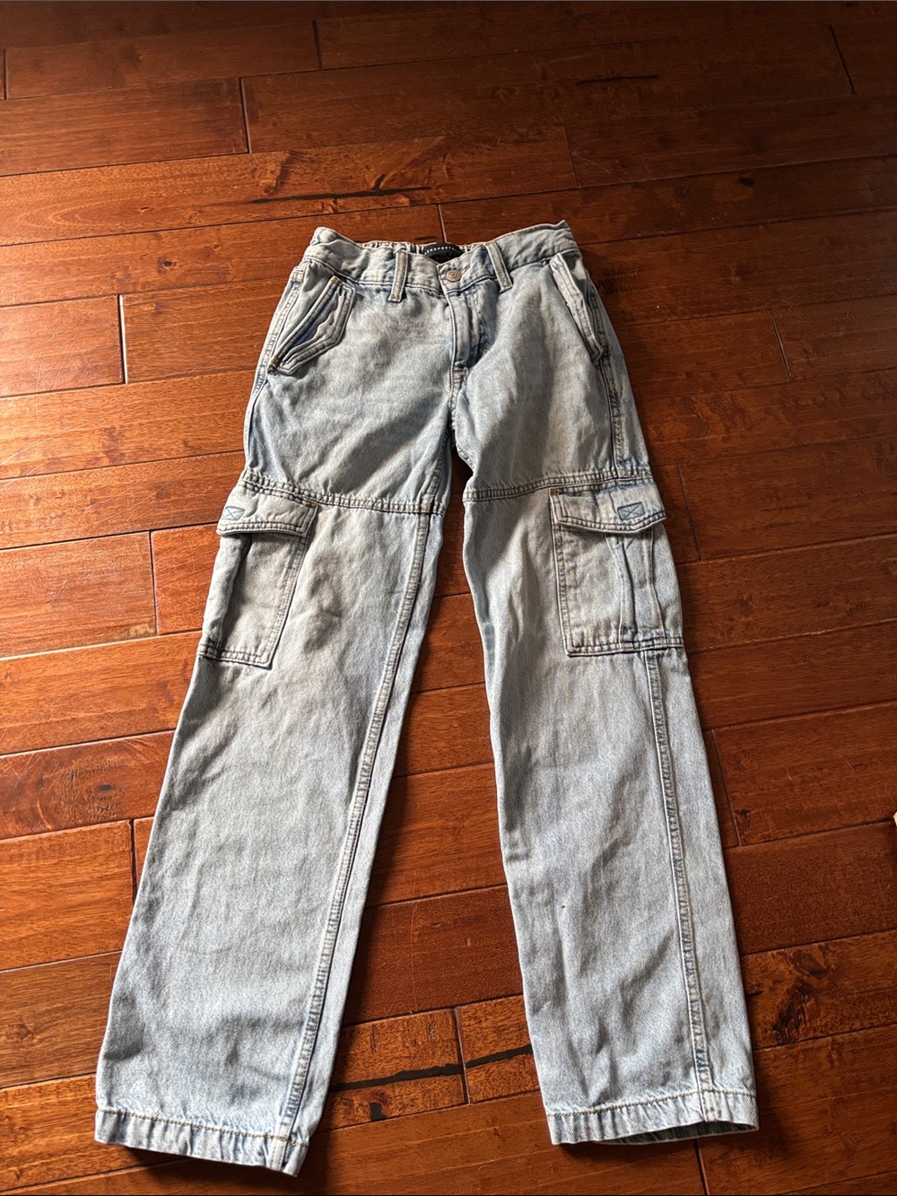 Aeropostale Y2K Light Wash Cargo Jeans - Light Blue xs